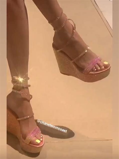 princess chanel feet